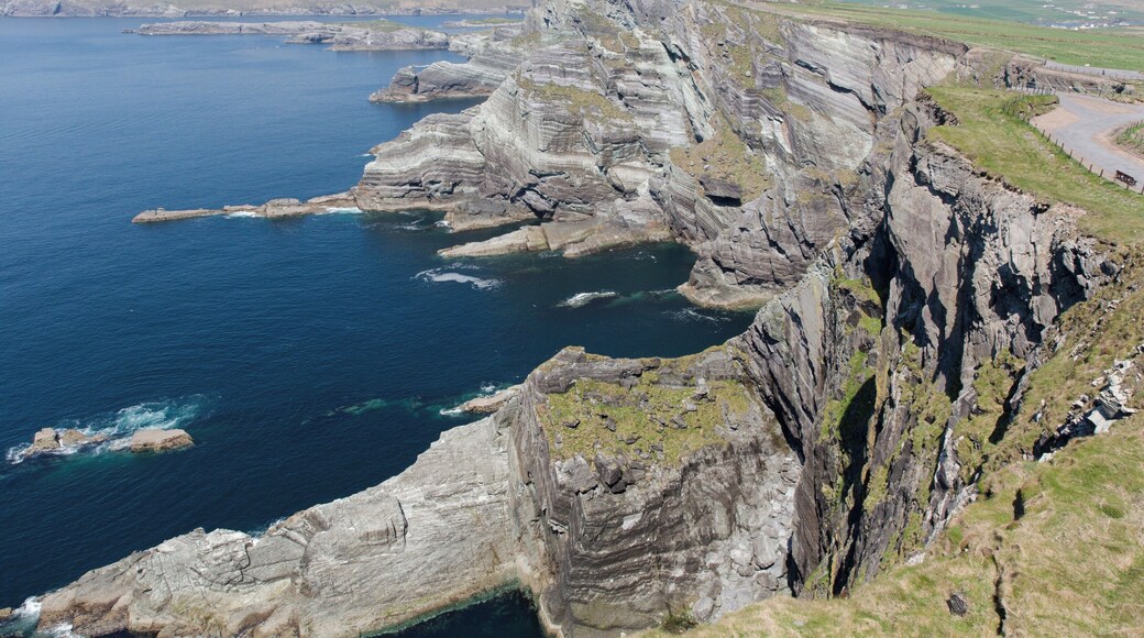 The Kerry Cliffs are just as spectacular as the Cliffs of Moher and are a great stop while driving the Ring of Kerry. The Skellig Islands can be seen from the cliffs.