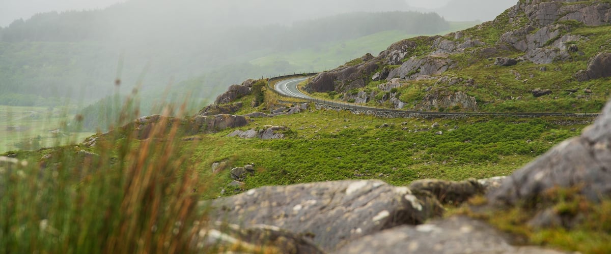 Moll\'s Gap featuring tranquil scenes and mist or fog