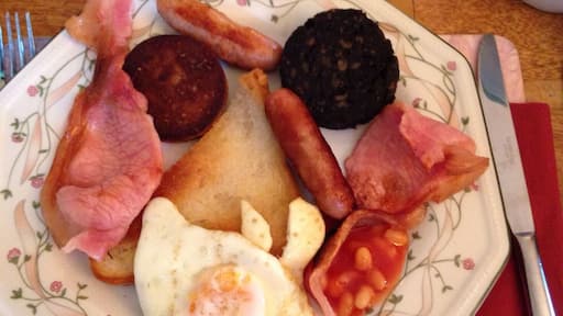 Irish breakfast. I love their black and white pudding! #Delicious
