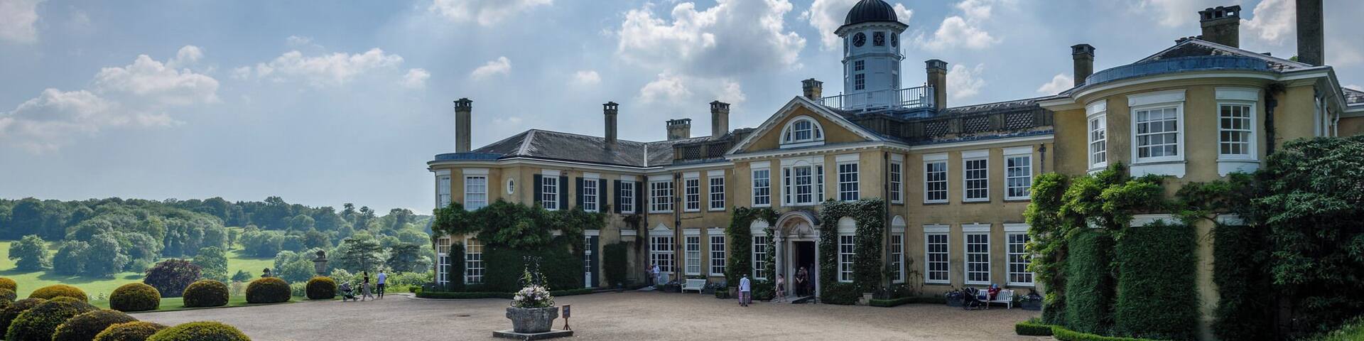 Polesden Lacey is a beautiful spot just south of London. A fine example of an Edwardian British country home complete with the last owners belongings and furniture.
#nationaltrust #statelyhome #britishhistory #britishcountryside