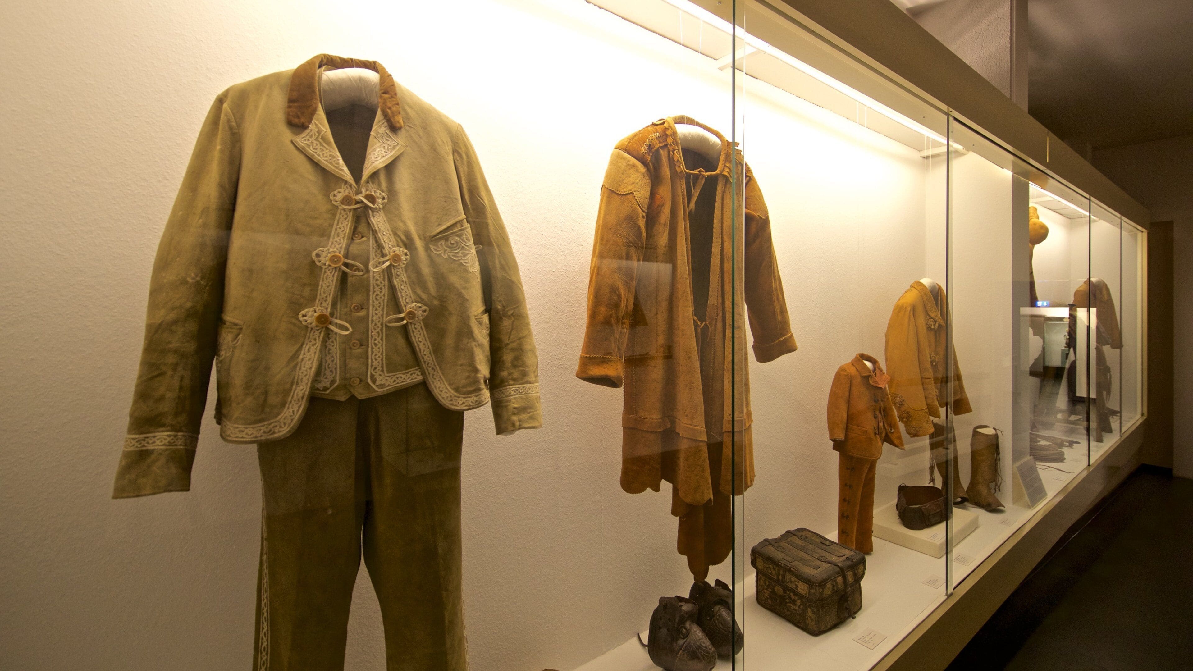 Museo tedesco della pelle caratteristiche di oggetti d\'epoca e vista interna