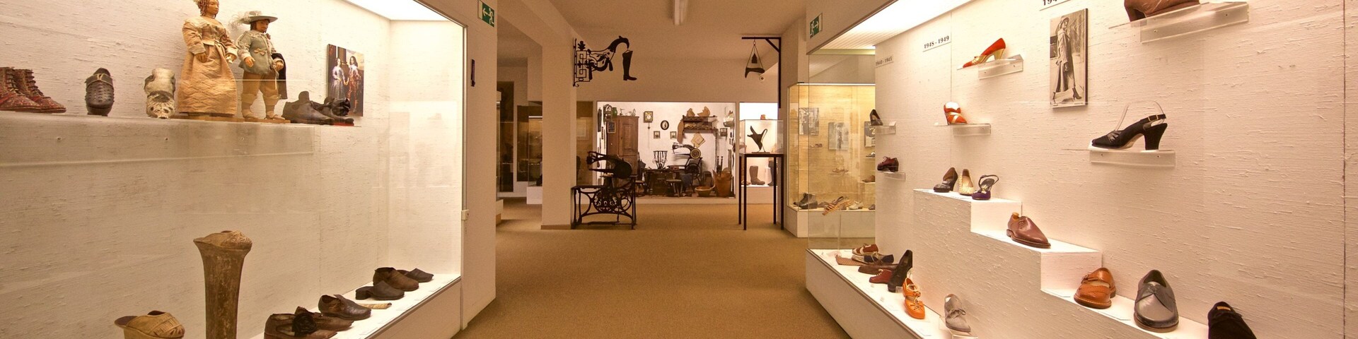 Museu Alemão do Couro caracterizando elementos de patrimônio e vistas internas