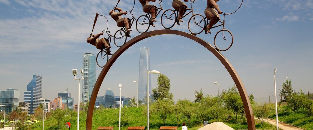 ซันติอาโก แสดง สวนสาธารณะ และ ศิลปะกลางแจ้ง