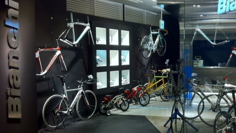 Bianchi Omotesando Hills | ビアンキ表参道ヒルズ