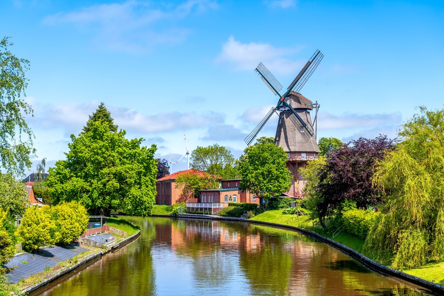 Mühle in Hinte, Gallerieholländer, Niedersachsen, Deutschland