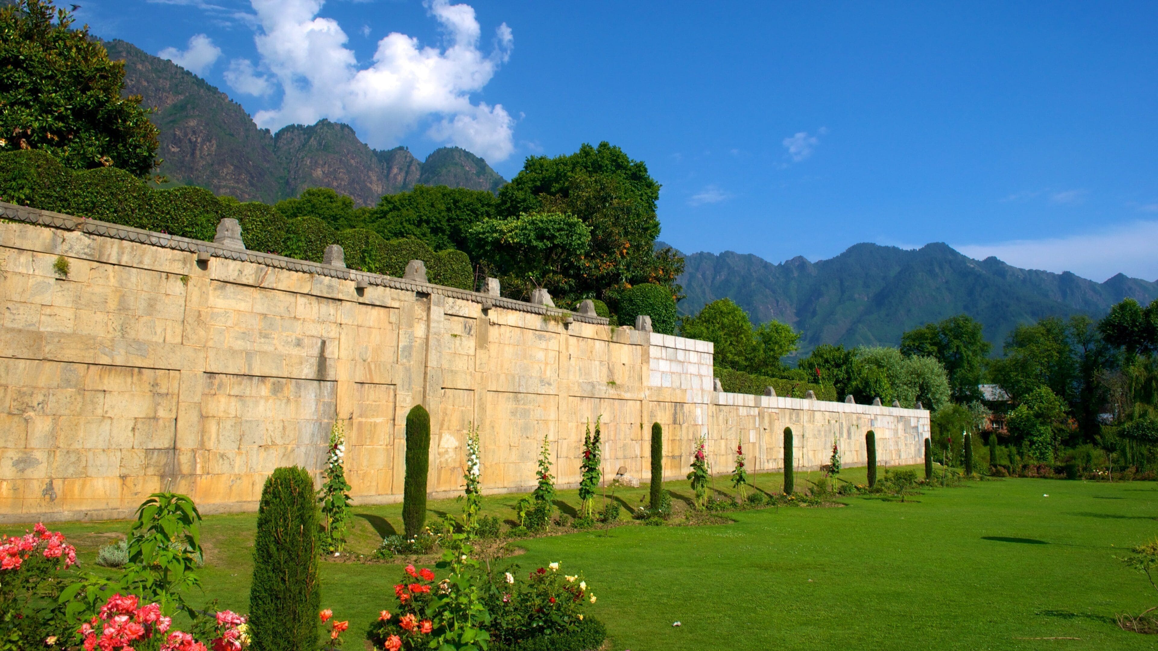 ムガール庭園 どの含み 公園