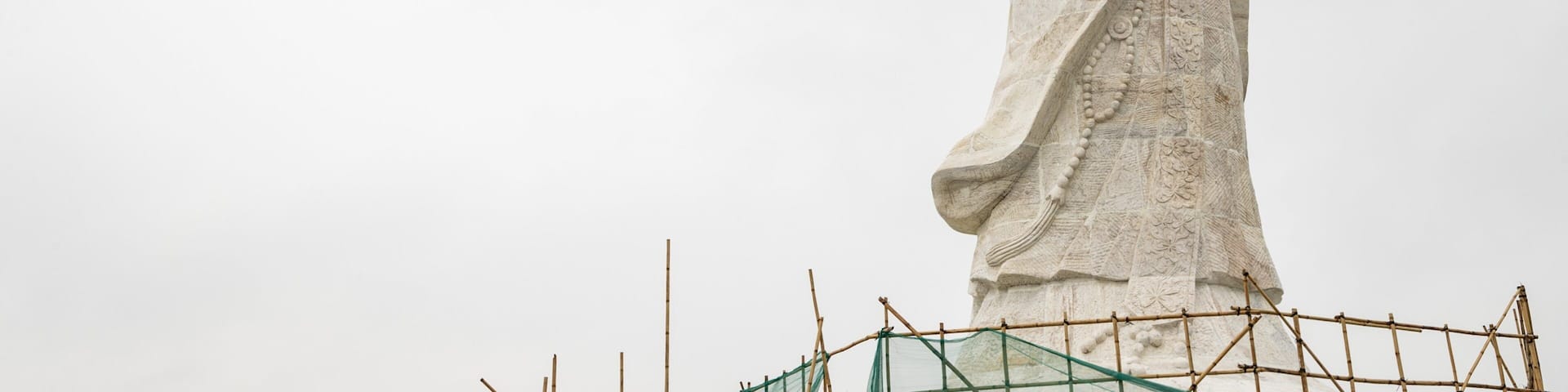 A-Ma Statue featuring a statue or sculpture