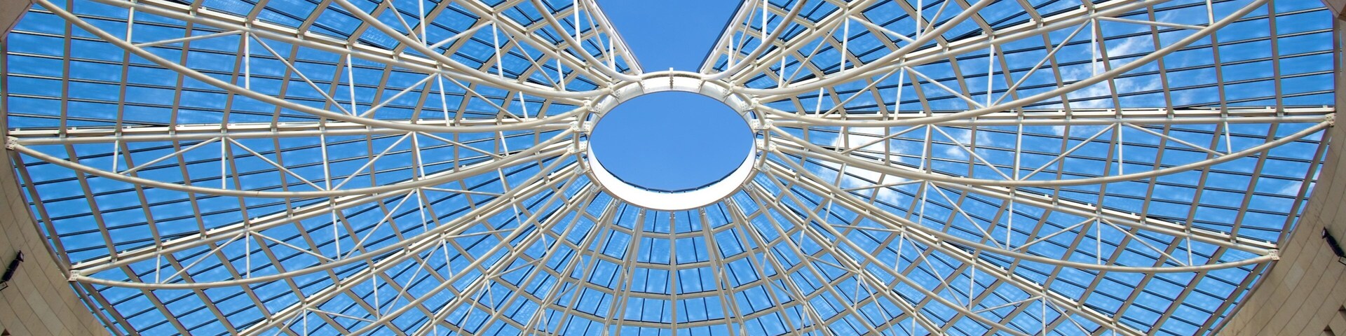 Museo d\'Arte Moderna e Contemporanea caracterizando vistas internas