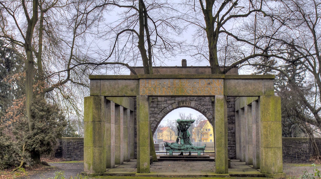 This media shows the protected monument of Saxony with the ID 09302142 KDSa/09302142(other).