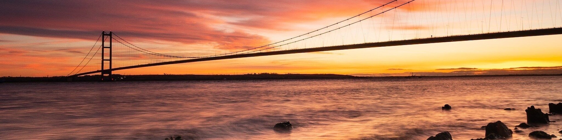 Catching the winter sun setting over the Humber Bridge from the North side, in Hessle.