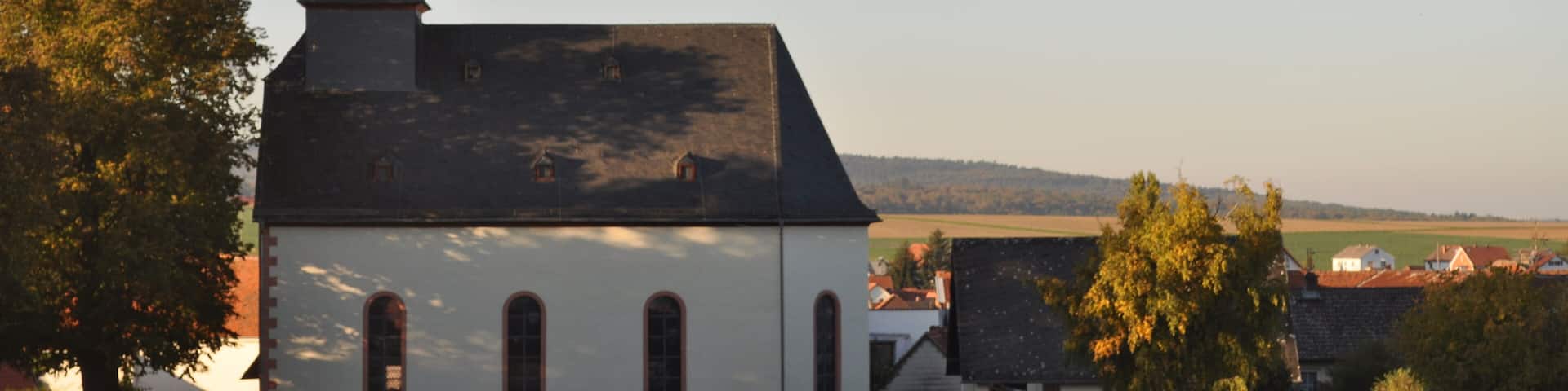 Church of Fauerbach vor der Höhe