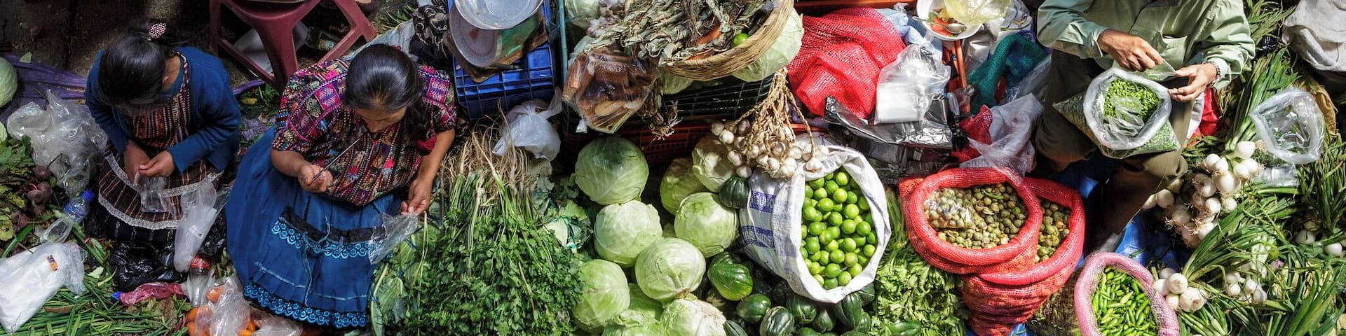 Love to take pictures from above.
This one I took from the second floor in the market.