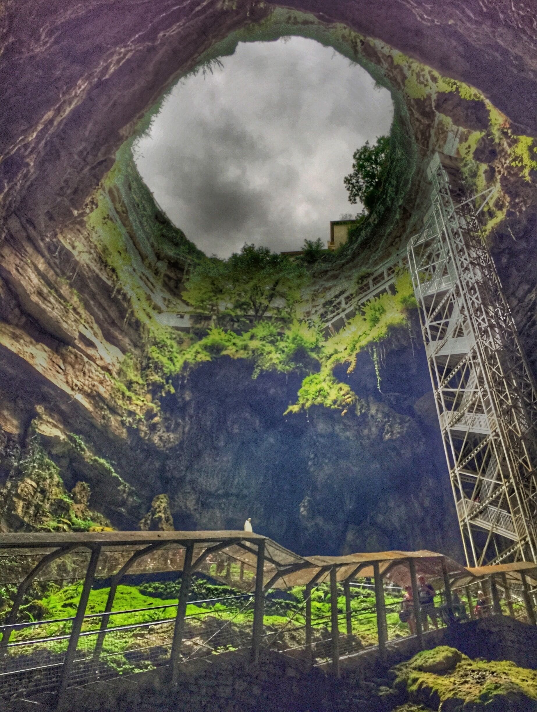 The impressive descend into the subterranean river and cave system at Padirac.

The visit lasts 1.5h and is done partly by boat and partly walking. I strongly advice you to buy your tickets a few weeks in advance through the Internet. Lines at the entrance to buy same day tickets can take hours!