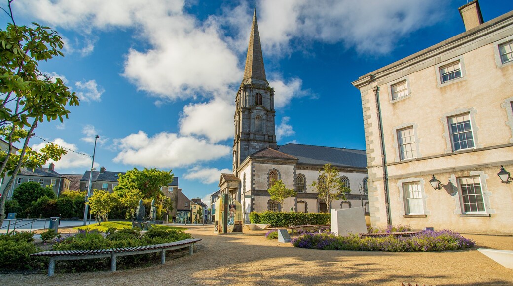 Viking Triangle featuring heritage architecture