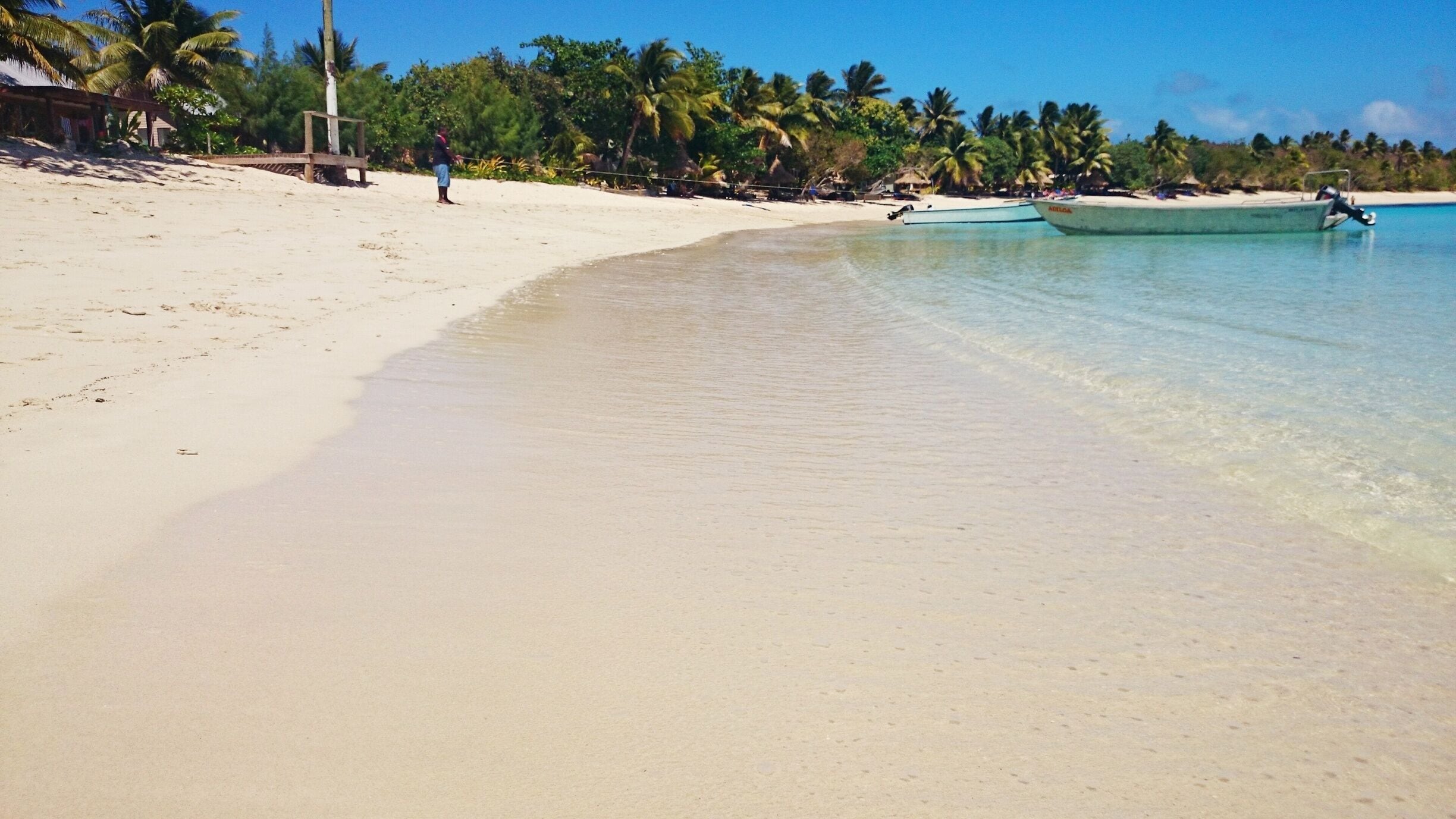 The beach or the front of Oarsmans has the softest sand of any beach I've ever been to. It's better than Blue Lagoon next door... 