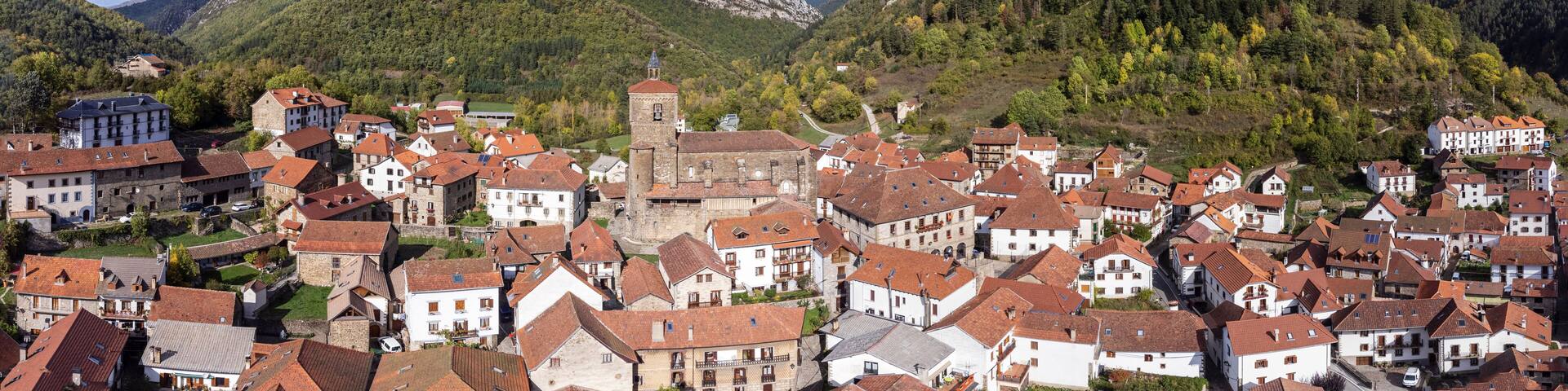town of Isaba, Roncal Valley, Navarra, Pyrenean mountain range, Spain