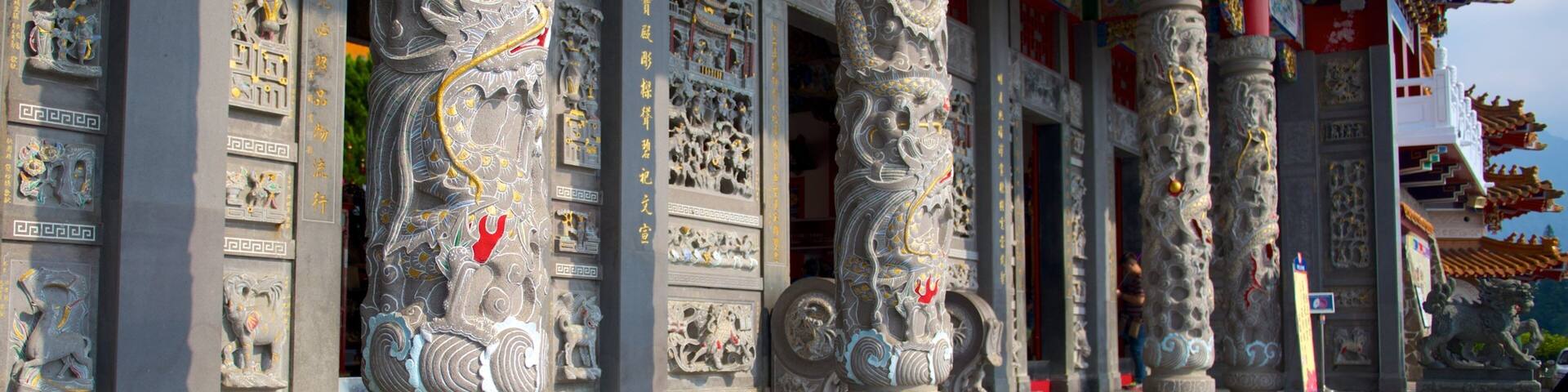 Wen Wu Chao featuring a temple or place of worship and heritage elements