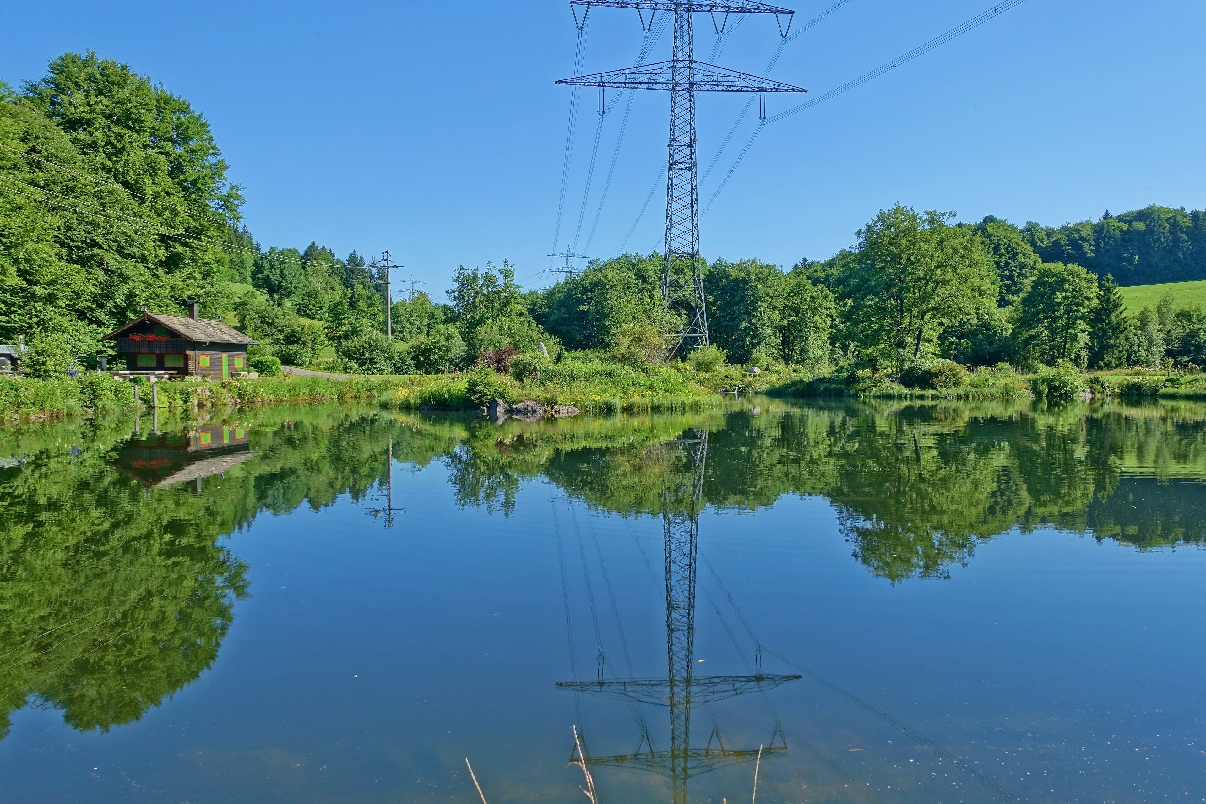 Rüttehof Weiher, 380-kV-Freileitung Wehr–Kühmoos
