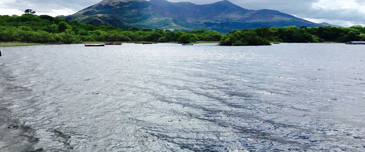 Such a peaceful park with amazing views from and also above lakeside.
#nationalpark #blue #waterlust #BestOf5