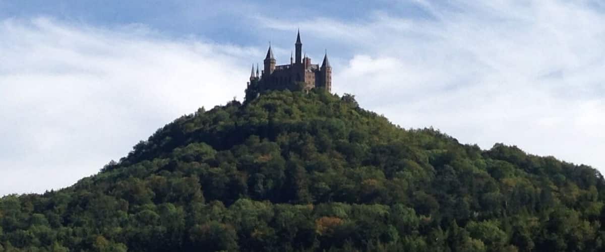 There is a shuttle bus that takes you up the hill to the castle. Have lunch at the castle with the beautiful view of the valley.