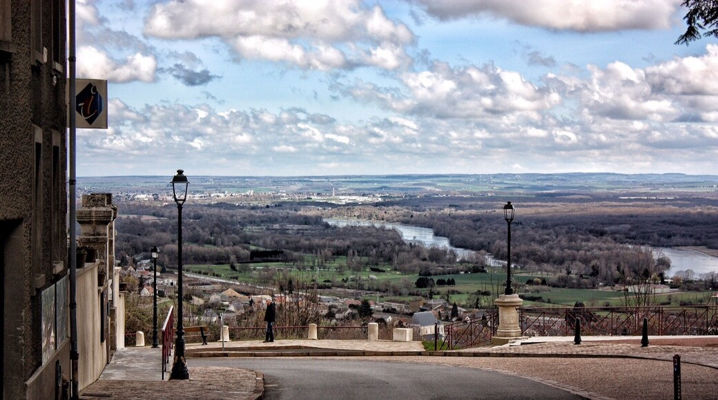 Sancerre is a little village in France very well known for the quality of his wine . It's also a beautiful village with a nice view and some old monuments.