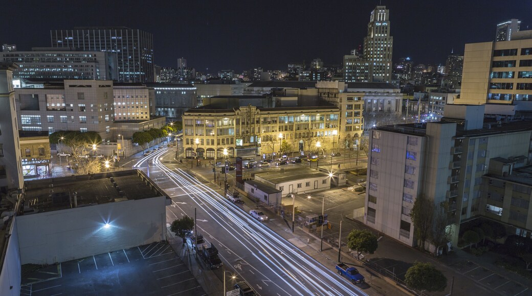 SAN FRANCISCO, CALIFORNIA - JAN 15: View of Market Street tourist area. San Francisco's 80% hotel occupancy has pushed average room rates above $155 per night on Jan 15, 2013 in San Francisco, Ca.; S