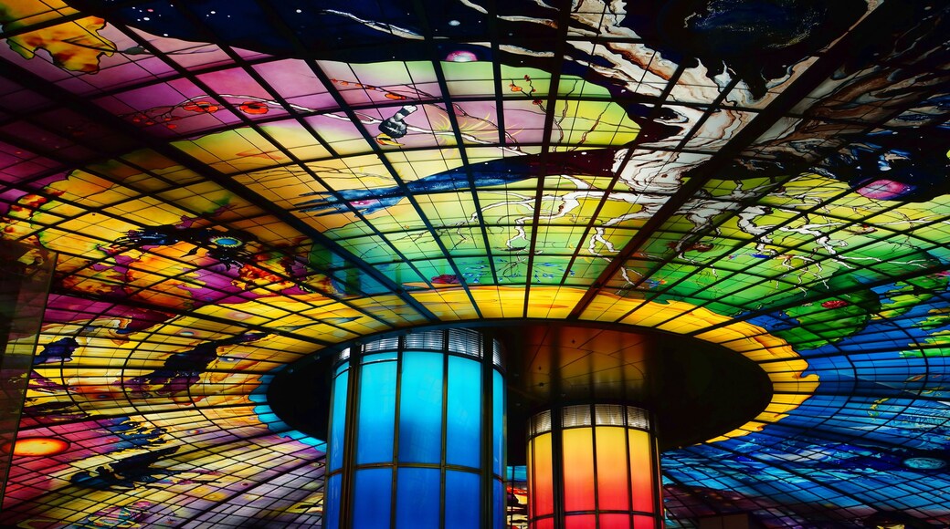 美麗島捷運站 Formosa MRT Station