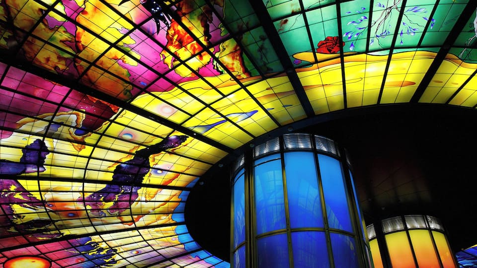 高雄 > 捷運美麗島站