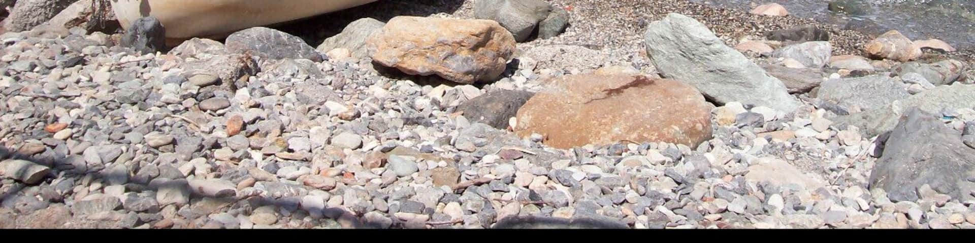 The little beach of Noli, it's perfect you like to scuba-dive!