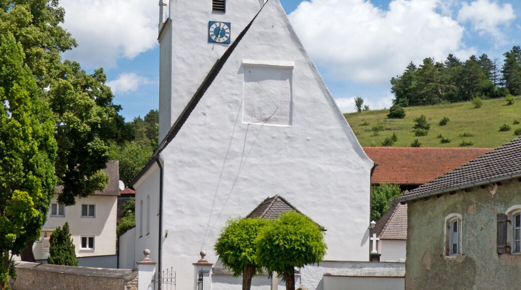 die mittelalterliche Kirche von Pünz im Altmühltal
