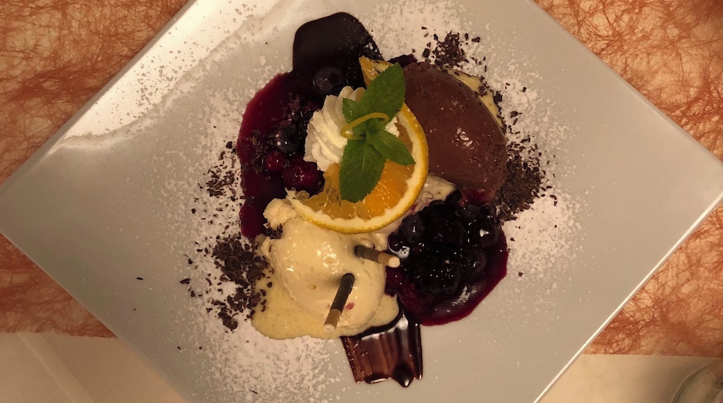 A restaurant with amazing food and very friendly staff, off the beaten track in a village location. We loved it. âDer Löweâ in Linsengericht, Hessen, Germany.