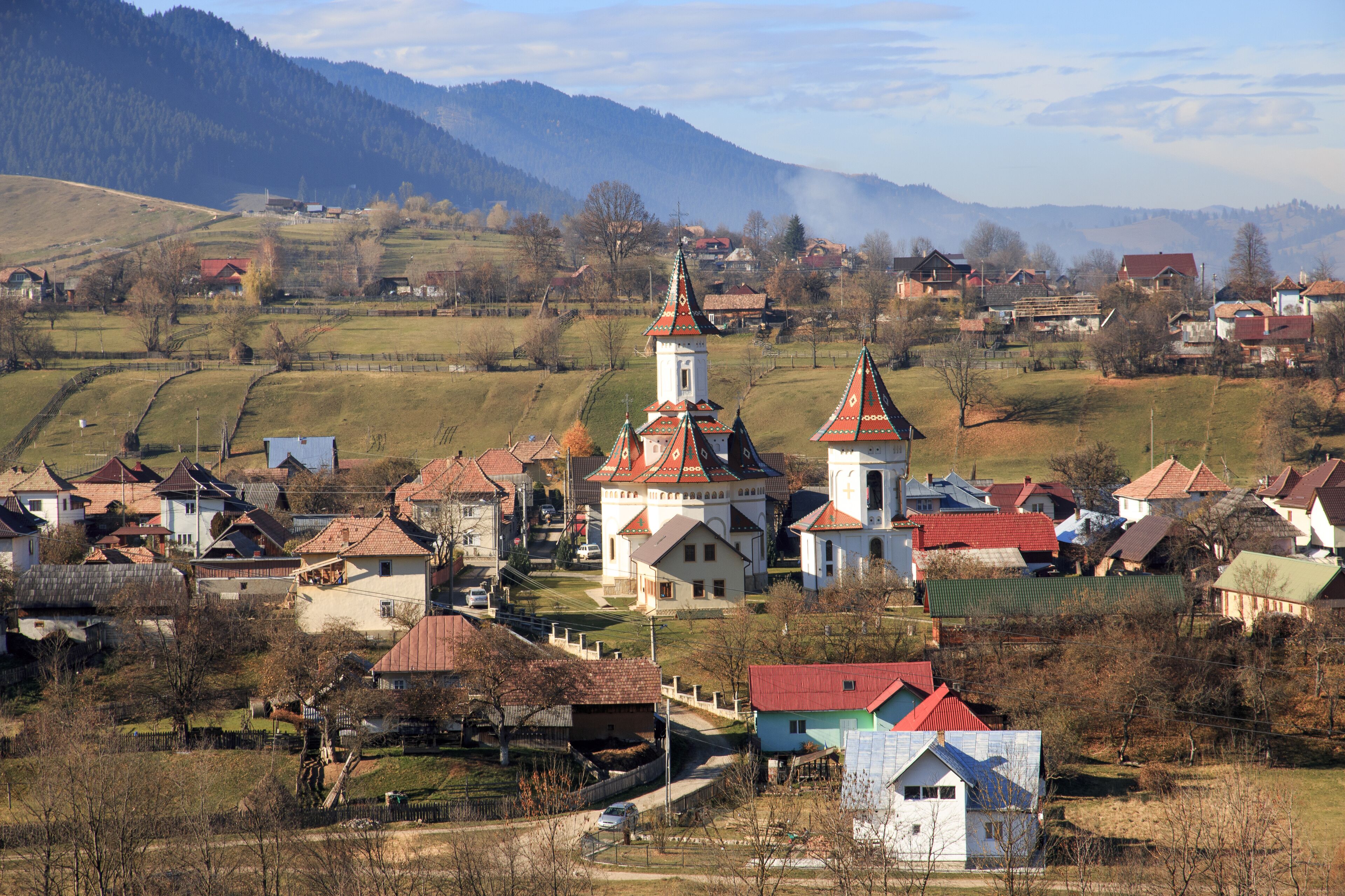 Europe, Romania, Bucovina, Campulung  Moldovenesc, Fall colors.