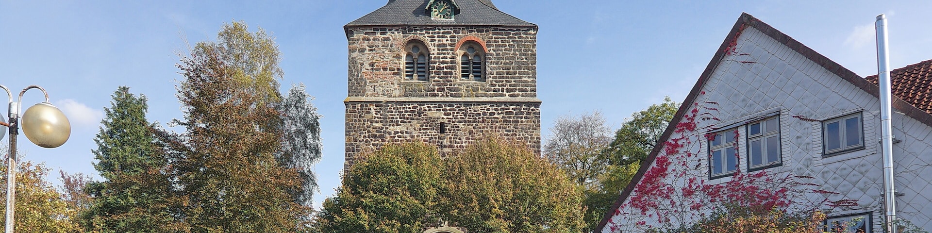 St. Osdag-Kirche in Mandelsloh (Neustadt am Rübenberge), Niedersachsen, Deutschland