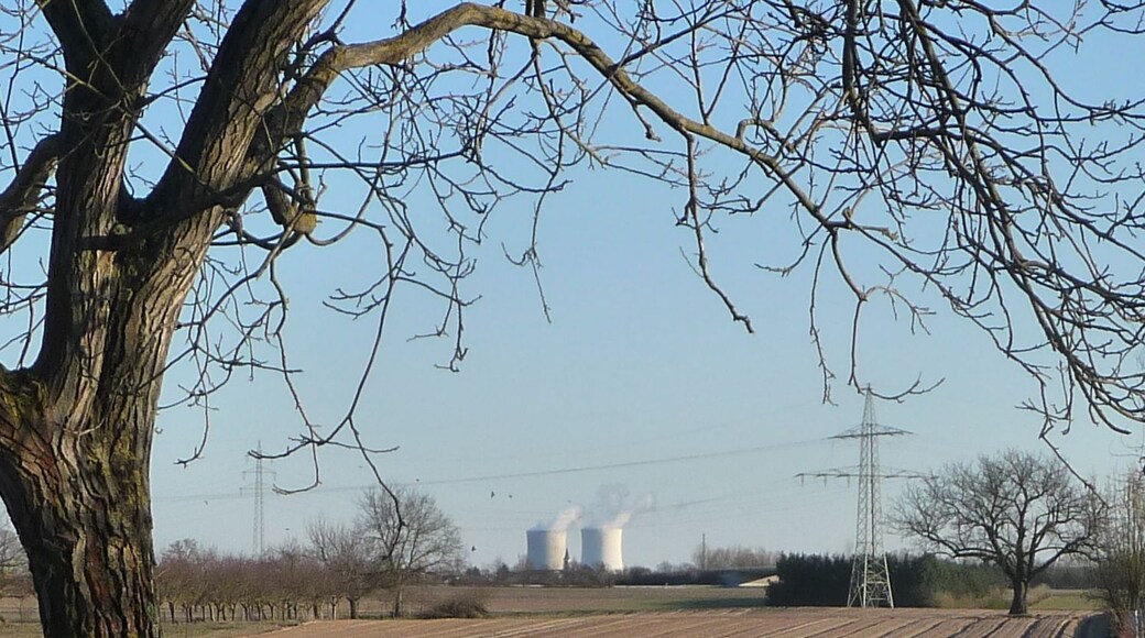 Blick zum AKW Philippsburg