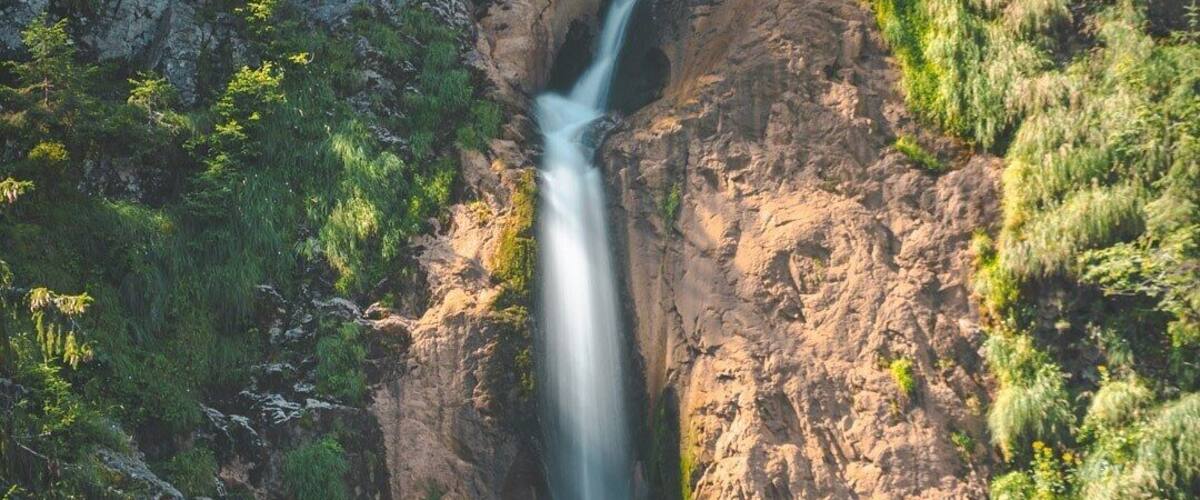 What a beautiful waterfall!