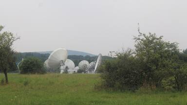 Erdfunksendestelle Usingen Camera location 50° 19′ 56.77″ N, 8° 29′ 07.05″ E View this and other nearby images on: OpenStreetMap - Google Earth 50.332436; 8.485293