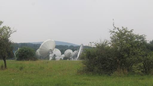 Erdfunksendestelle Usingen Camera location 50° 19′ 56.77″ N, 8° 29′ 07.05″ E View this and other nearby images on: OpenStreetMap - Google Earth 50.332436; 8.485293