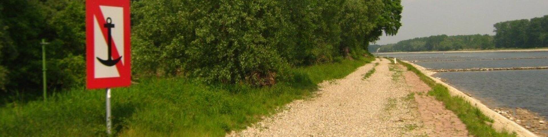 2011-05-01-153922_48,968000; 8,233298.JPG