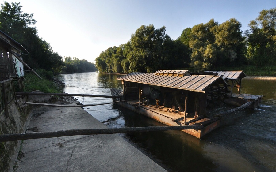 Babičev mlin na muri ...
#Veržej #Slovenija #river #Mura