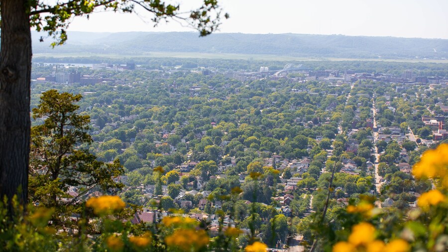 อุทยานแกรนแดดบลัฟ