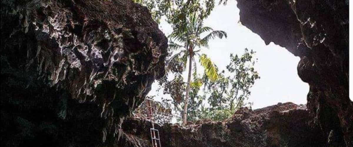 Take an awesome plunge at the most famous Cabagnow Cave Pool in Anda, Bohol! Aside from the view, ask a local about the enchanting legend of this stunning cave. #LocalSecrets