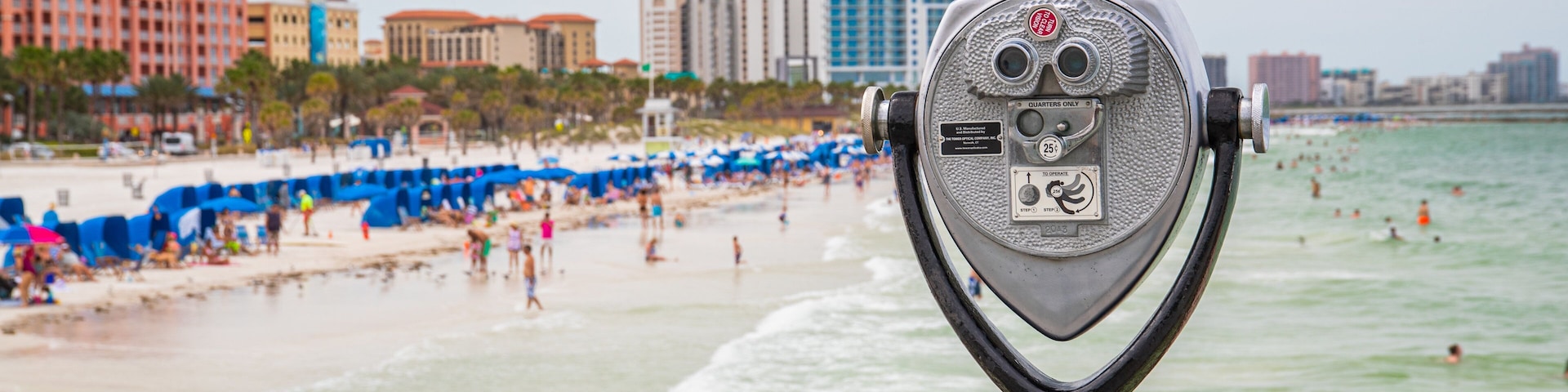 Clearwater Beach showing a coastal town, general coastal views and views