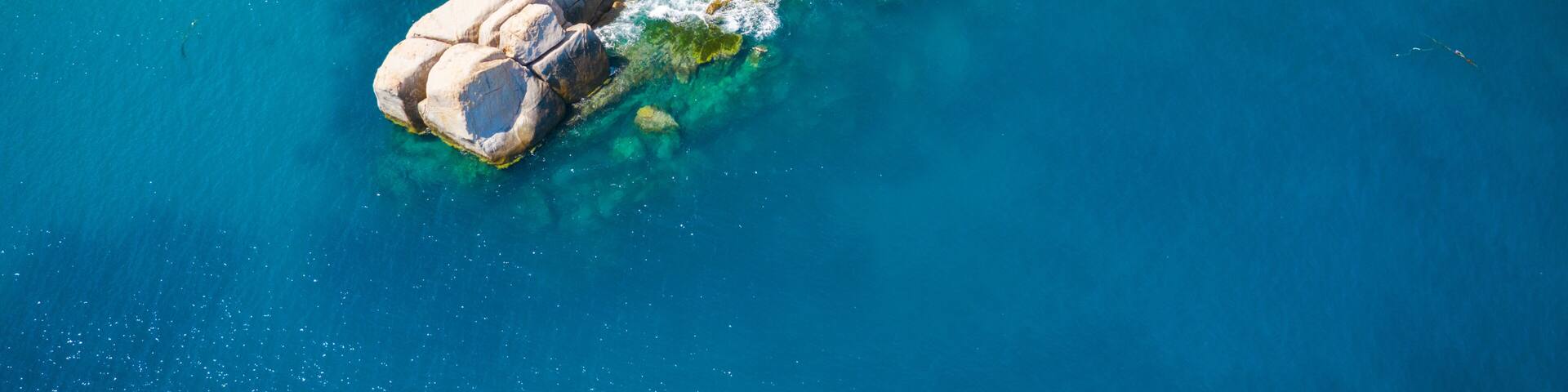 Tanote bay aerial view, Koh Tao, Thailand