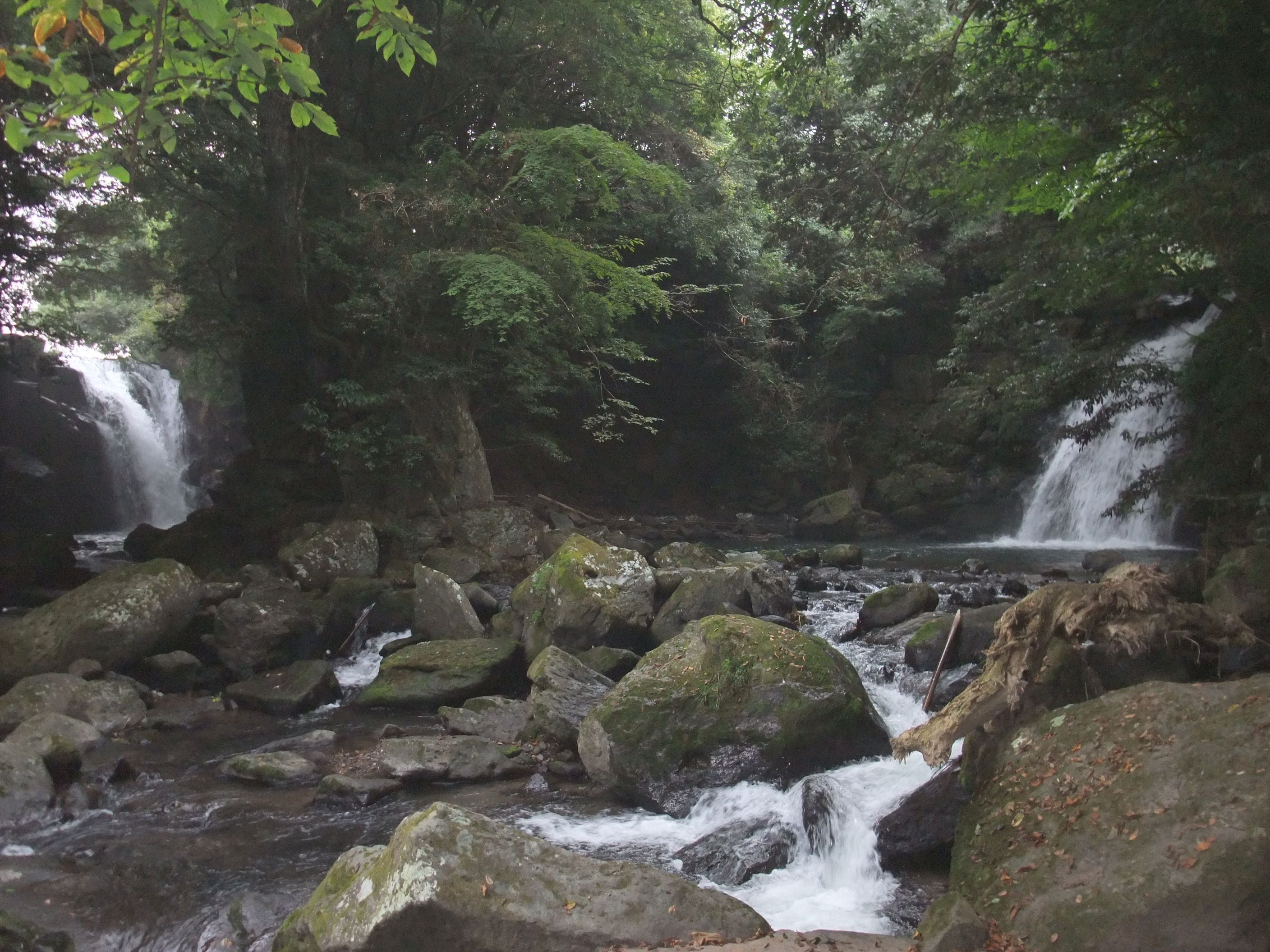 <h2>Top luxury accommodations in Minamioguni</h2>