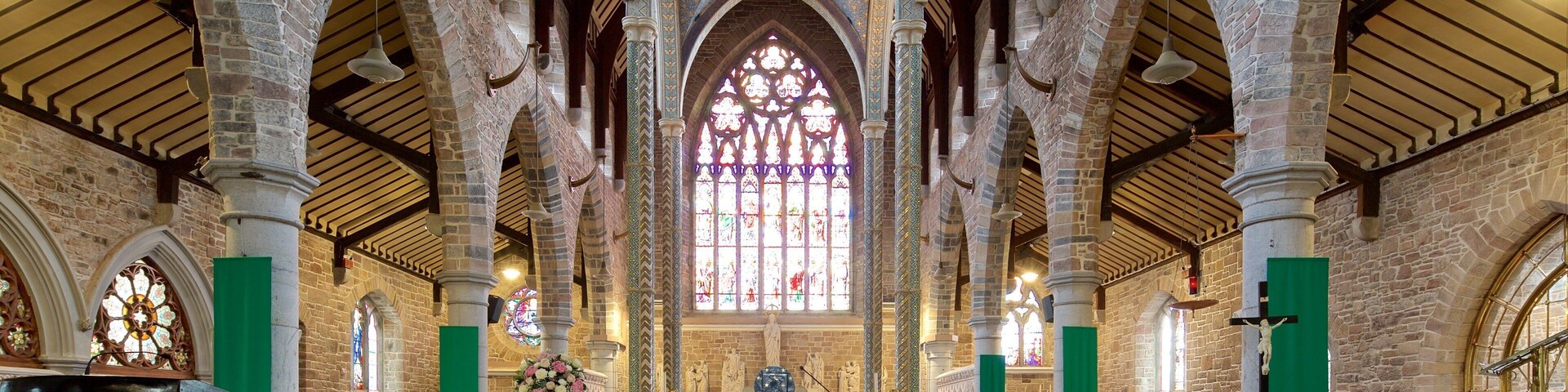 ParĂłquia de St. John caracterizando aspectos religiosos, arquitetura de patrimĂŽnio e uma igreja ou catedral