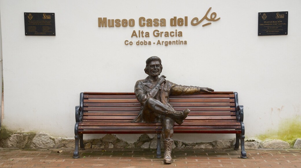 チェ ゲバラ博物館 どの含み 像あるいは彫刻