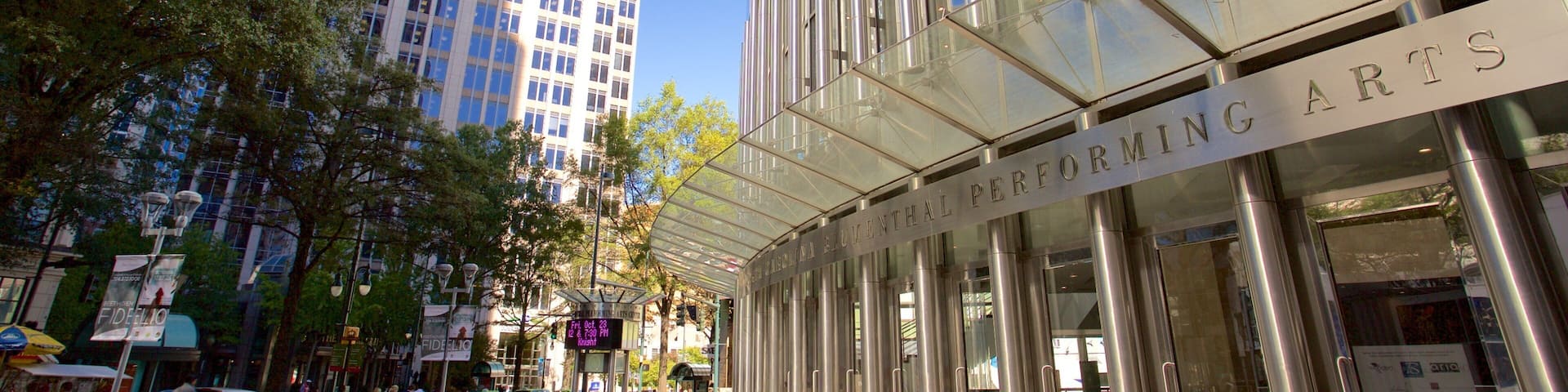 Centro de Artes Escénicas Blumenthal que incluye una ciudad y escenas de teatro