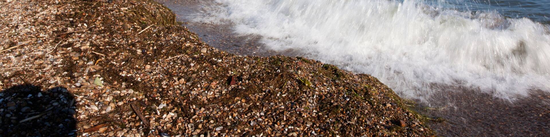 Kingsville Cedar Beach Crashing Waves Lake Erie North Shore