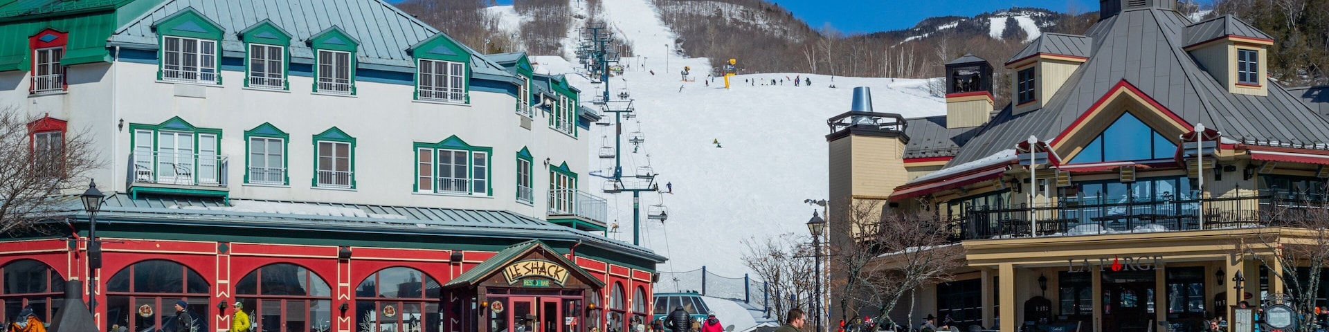 Mont-Tremblant Pedestrian Village featuring street scenes