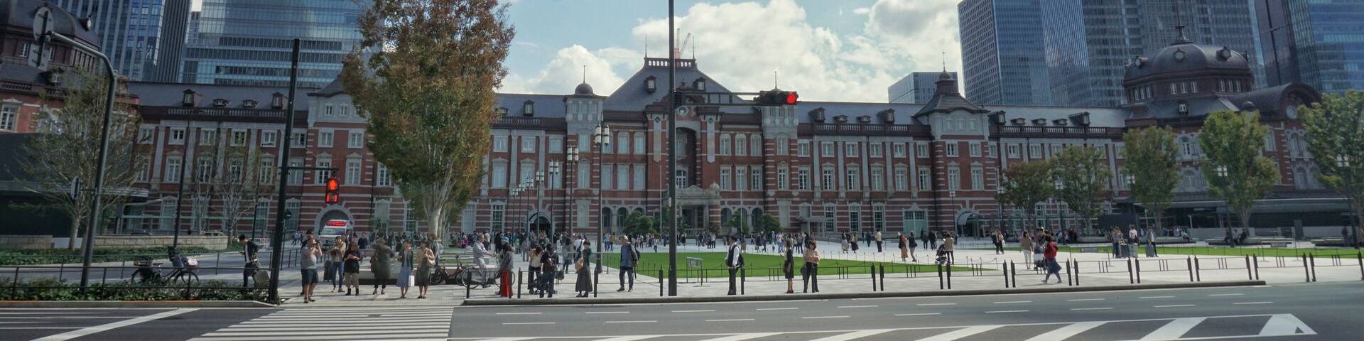 The old facade of Tokyo Station.